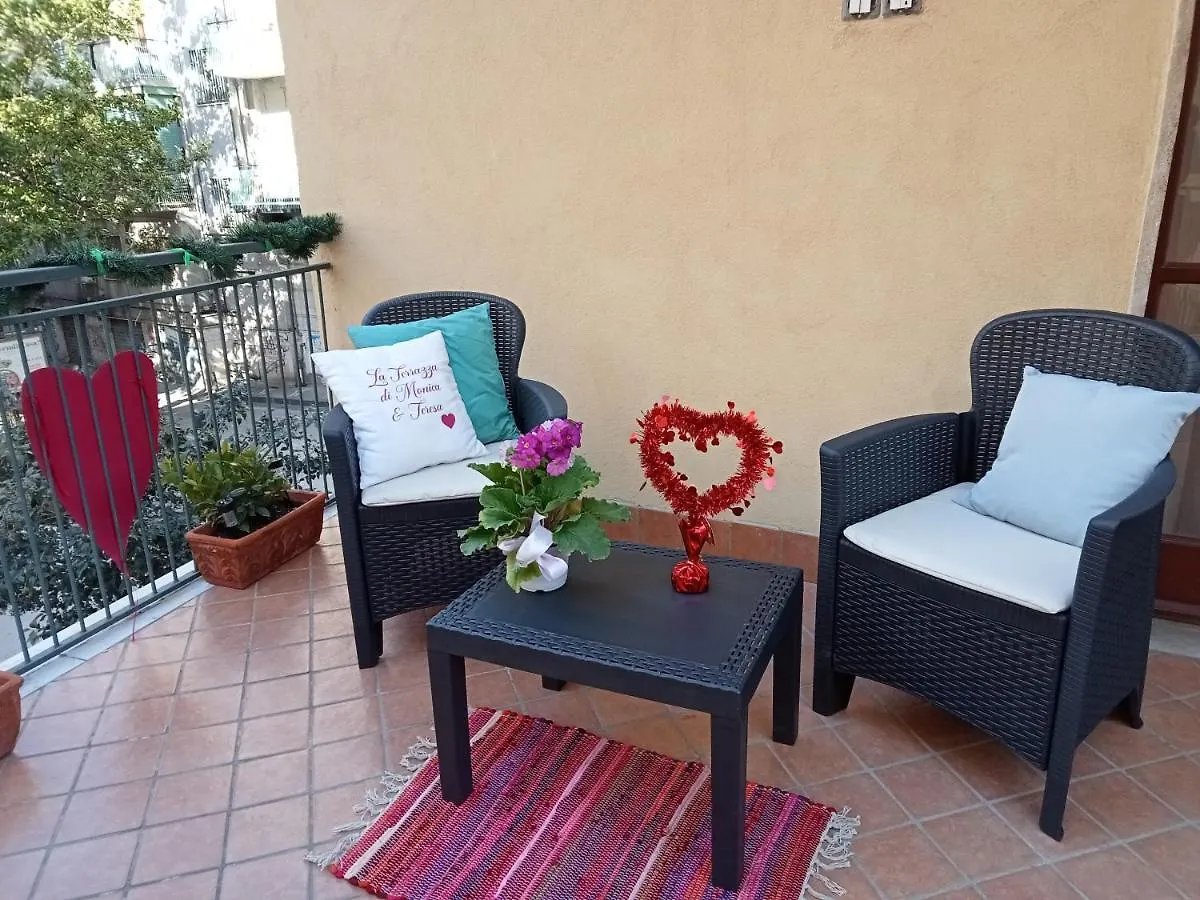 La Terrazza Di Monica & Teresa Bed & Breakfast Portici