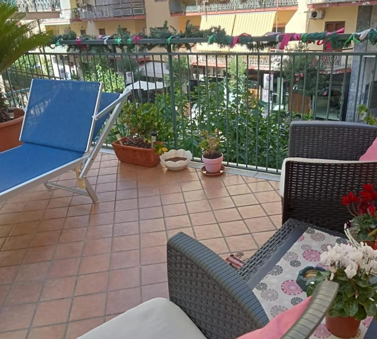 La Terrazza Di Monica & Teresa Bed & Breakfast Portici